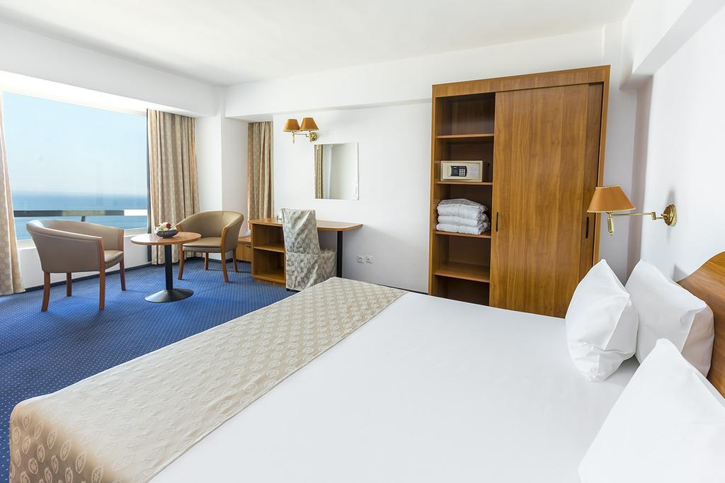 Savoy Hotel Mamaia Exterior photo